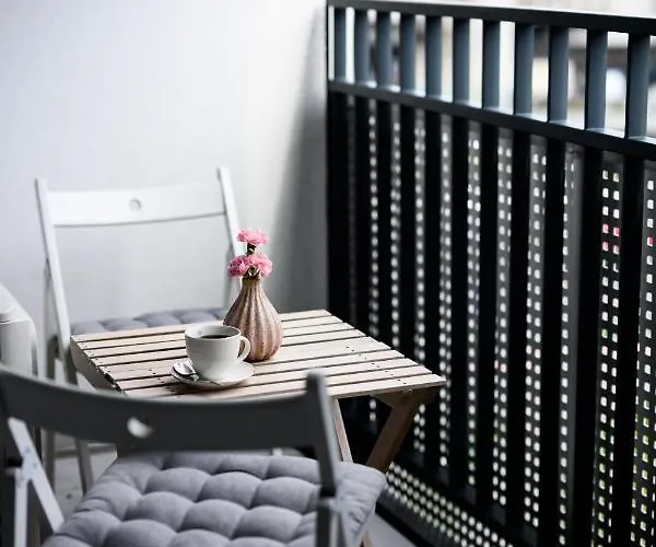 Native Apartments Barska 69