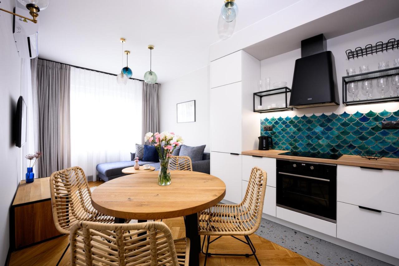 Apartment Native Barska 69 Krakow