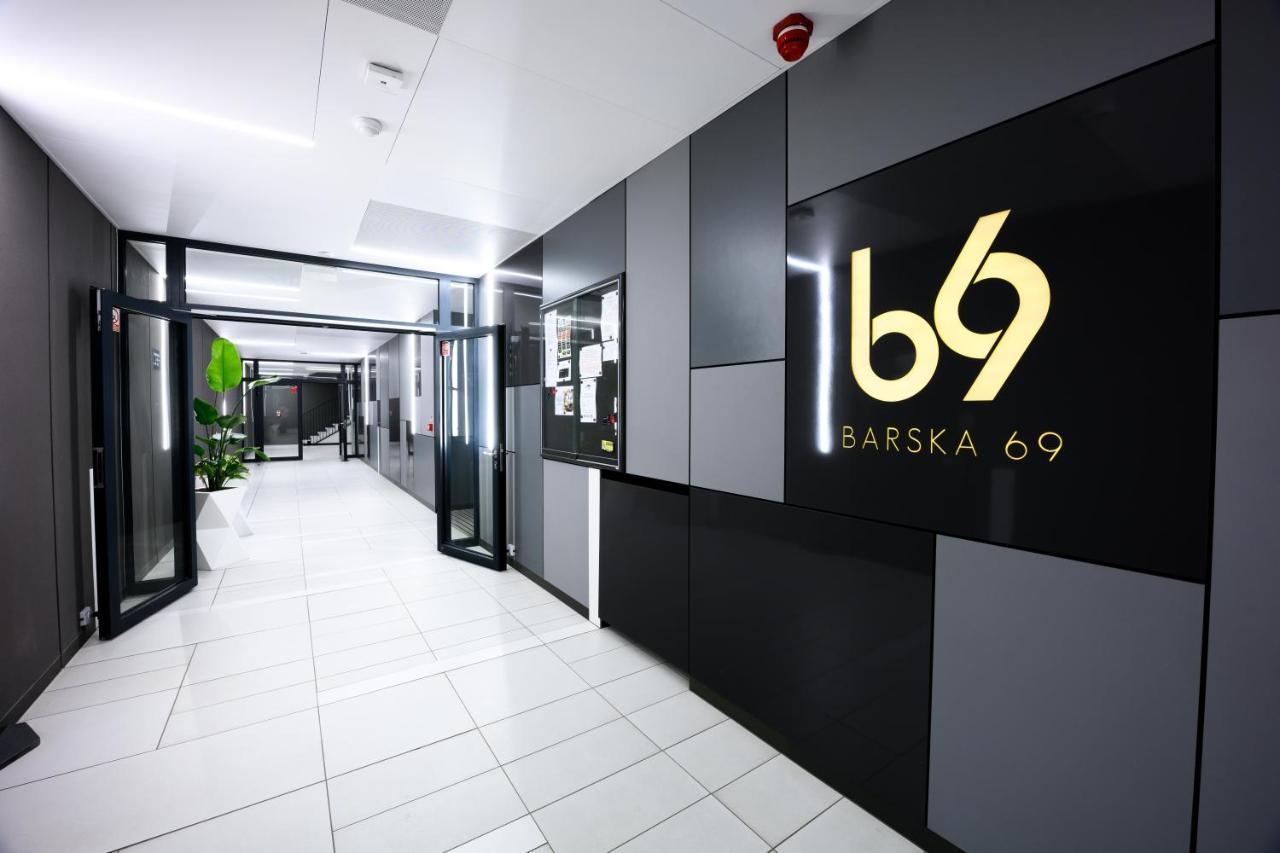 Native Barska 69 Apartment