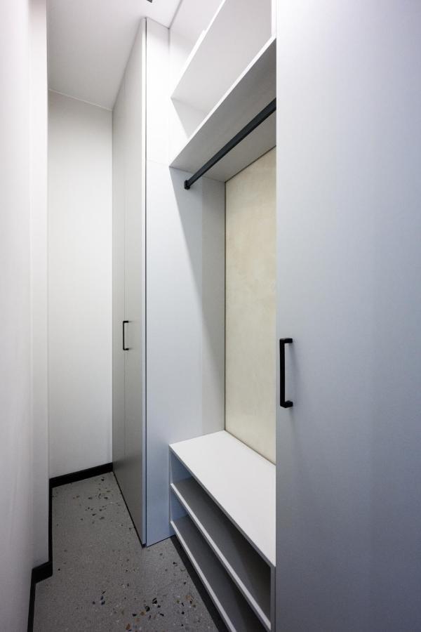 Native Barska 69 Apartment